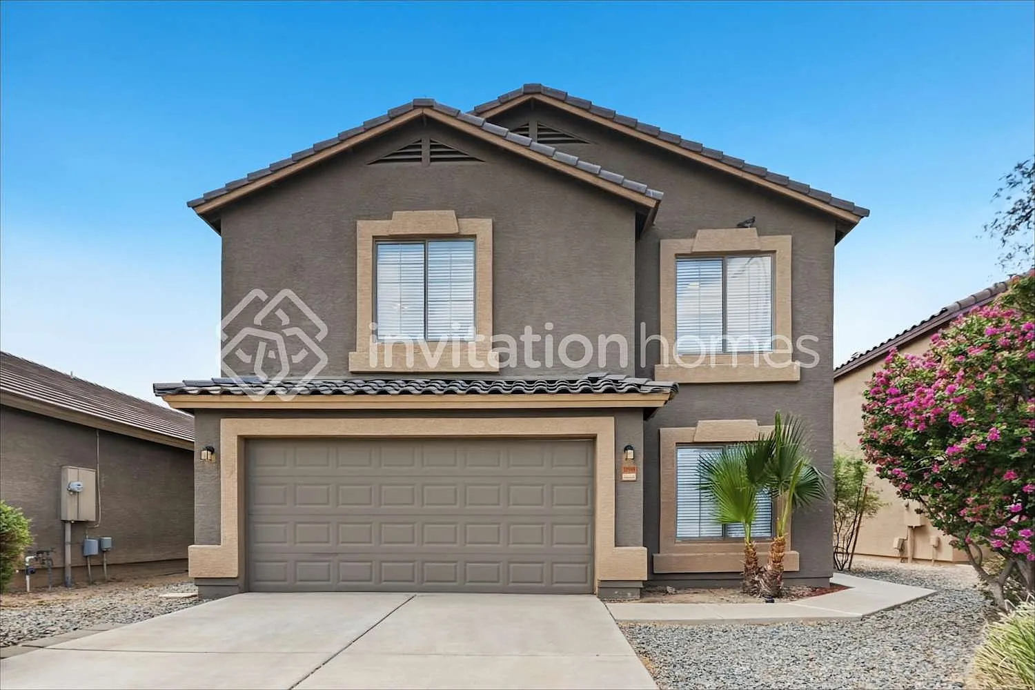 10549 West Alvarado Rd Avondale, AZ 85392 — Photo 1
