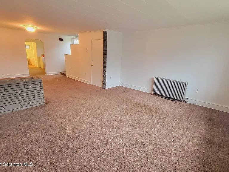 114 Dickson St — Photo 7