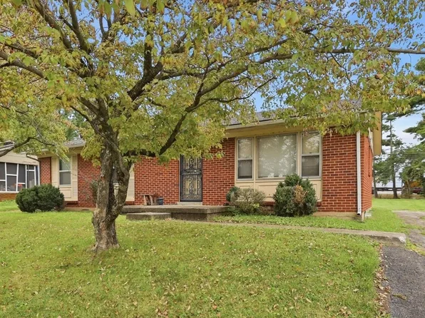 1070 Briarwood Dr, Lexington, KY 40511