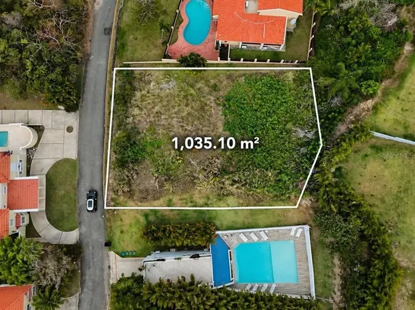 ROBLE VALLEY #8, HUMACAO, PR 00791