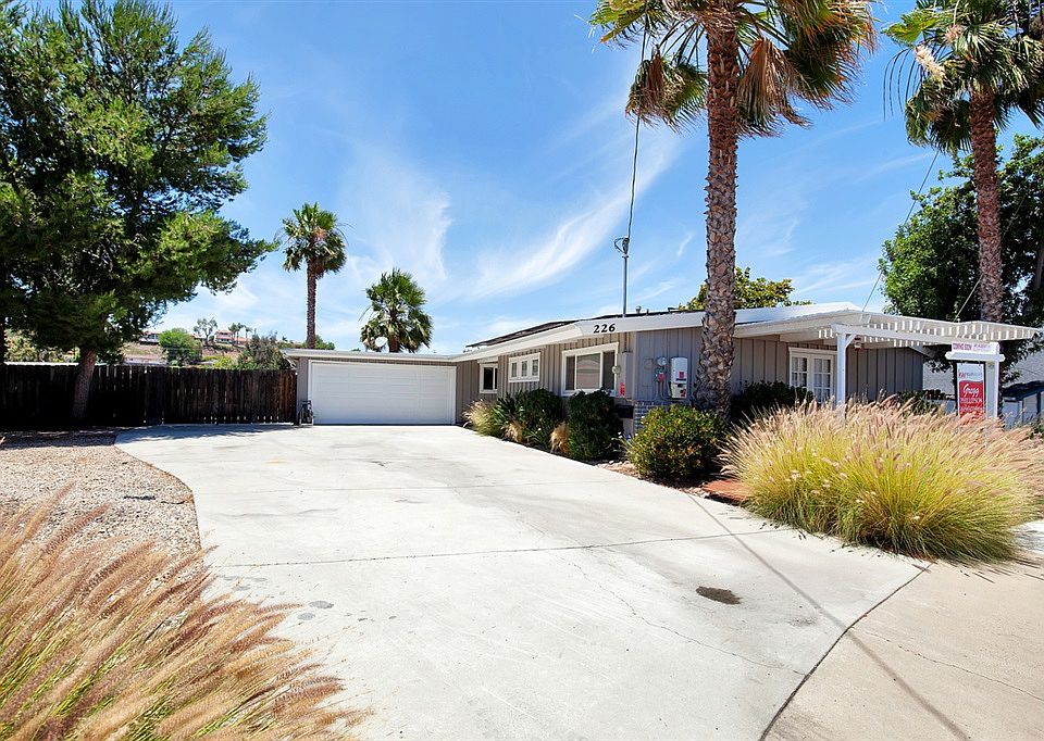1st image of 226 Murray Dr