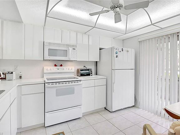 5th image of 4140 Looking Glass Ln #1