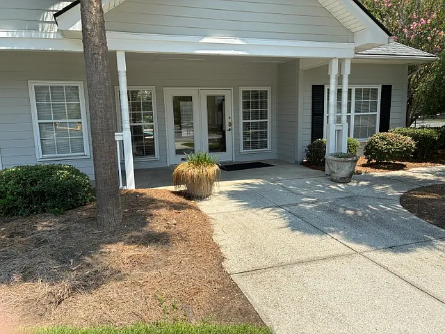 1 bed, 868 sqft, $1,400 — Photo 2