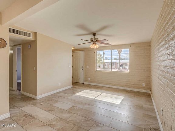 4th image of 2800 W Calle Del Huerto
