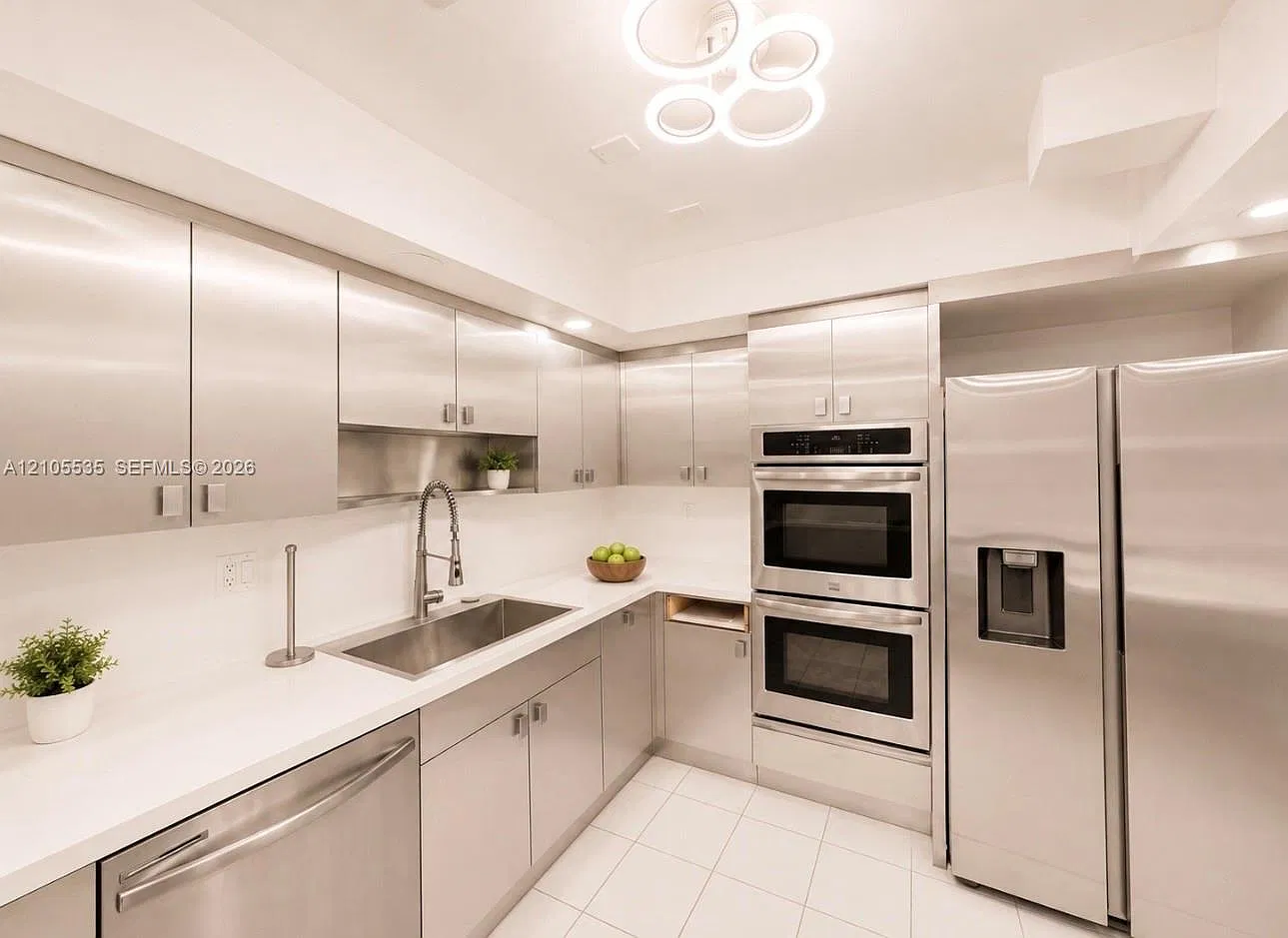 Townhouses Of Emerald Hil — Photo 3