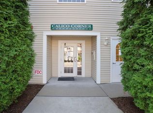 Country View Condominiums, Cranston, RI 02920