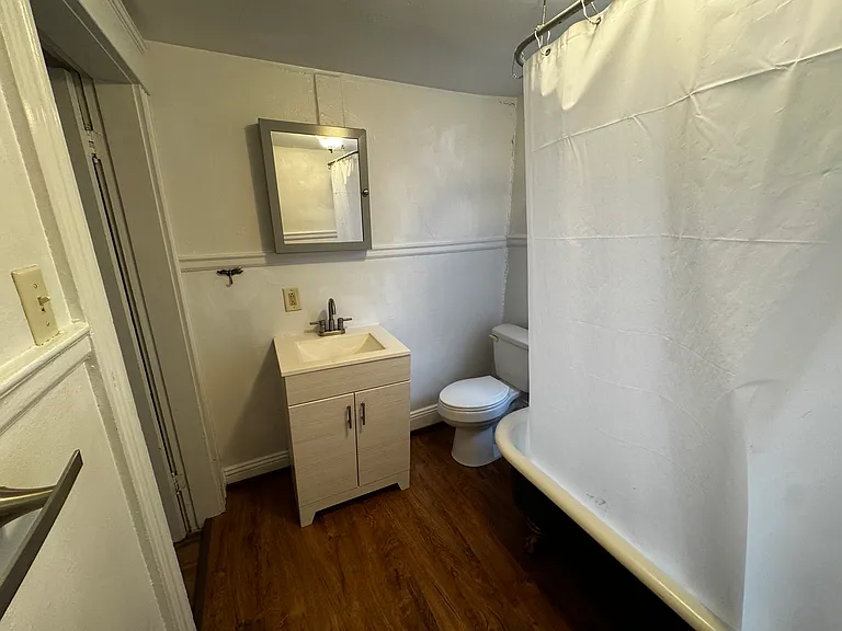846 Lake Ave #UPPER — Photo 6