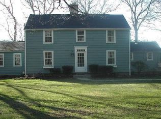 18 Horseshoe Ln E, Westport, CT 06880