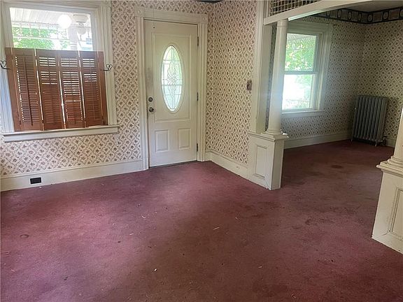 3rd image of 139 Overbrook Ave