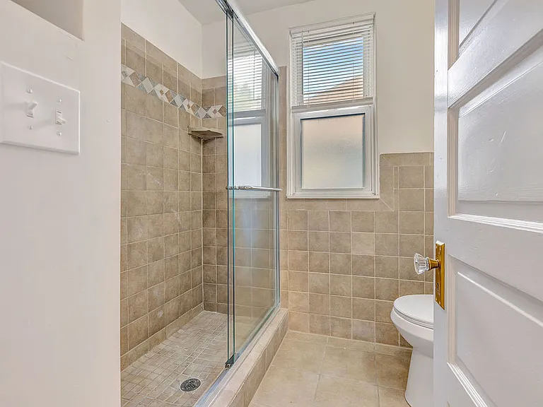 2758 Minot Ave #2 — Photo 16