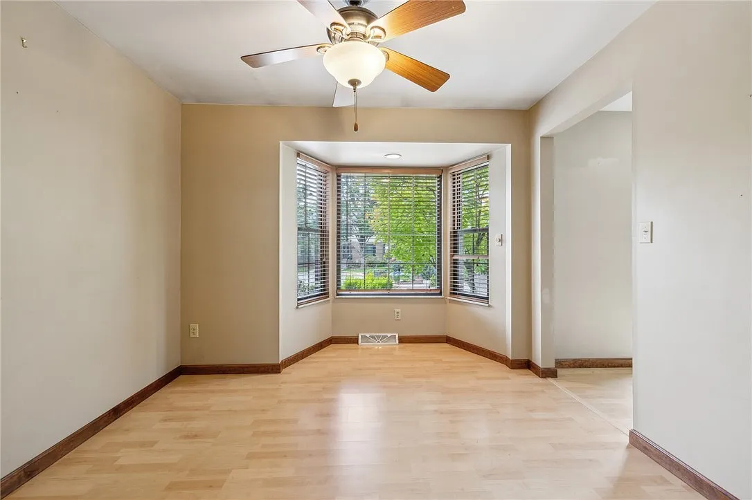 306 Rainprint Ln — Photo 2