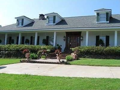 1st image of 615 Azure Hills Dr