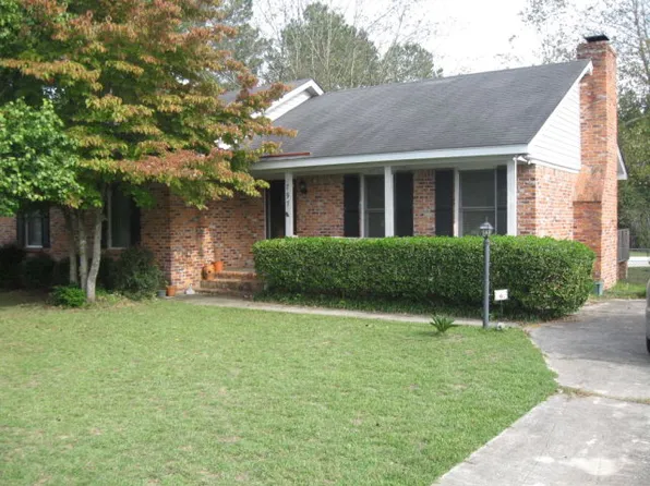 797 Dove Point Dr, Orangeburg, SC 29118