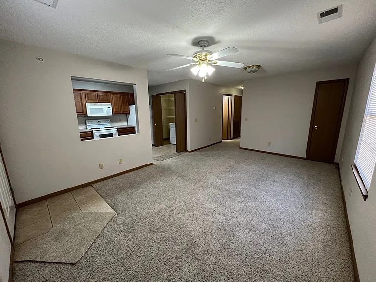 1105 Ratone St #6 — Photo 1