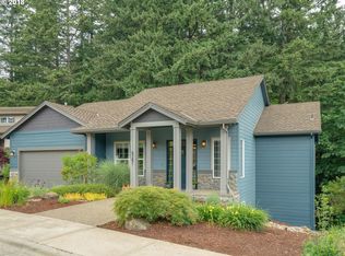 8281 SW Hayden Dr, Beaverton, OR 97007