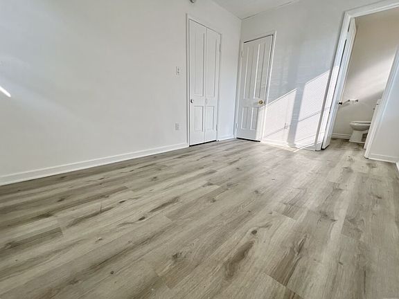 4th image of 1336 Franklin St #F