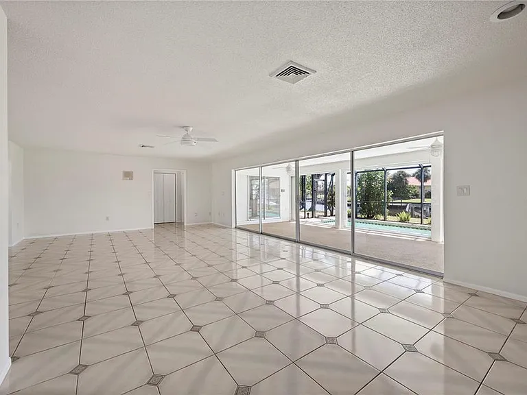 110 Gulfview Rd — Photo 10