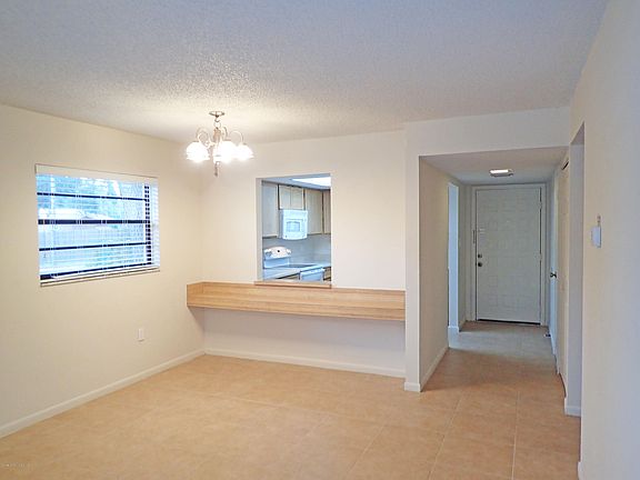 5th image of 205 Palmetto Ave APT 305