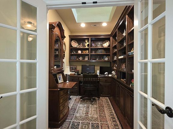 4th image of 5673 Hummingbird Ln