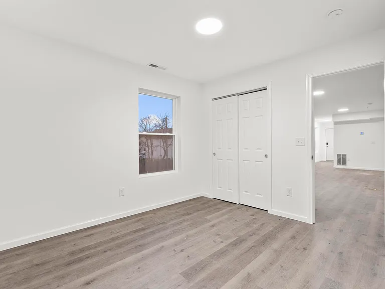 12 E Ferry St #3B — Photo 11