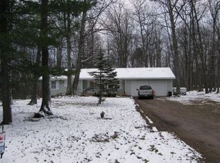 948 Ranch Rd, Indian River, MI 49749