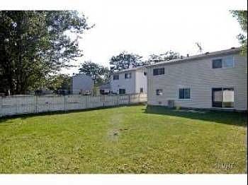 4th image of 757 Shining Water Dr