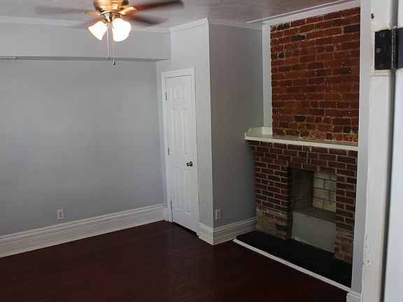 4th image of 2213 Venable St