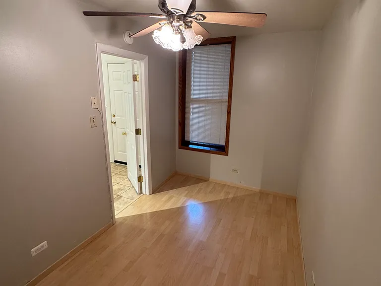 1419 W Lexington St #1 — Photo 4