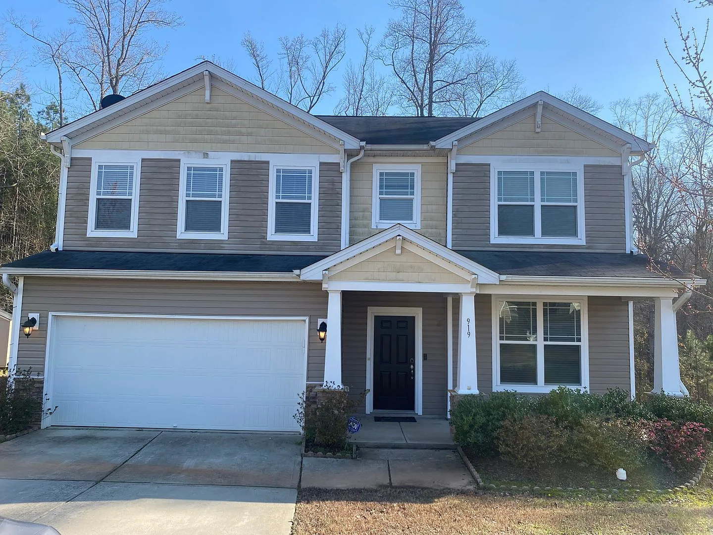 919 Merchants Ct — Photo 1