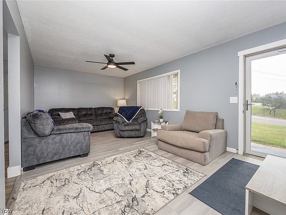 4th image of 2118 Nash St