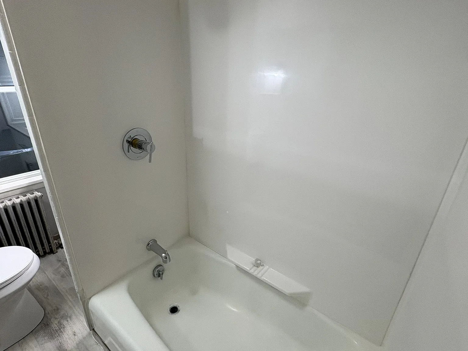 3 bed, 1092 sqft, $1,400 — Photo 2