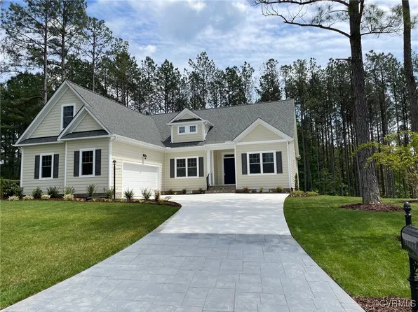 11777 Pine Needles Dr, Providence Forge, VA 23140