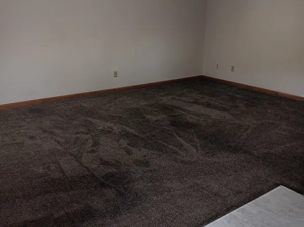 1120 Highway 91 APT 1, Elizabethton, TN 37643
