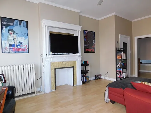 477 W Deming Pl #306 — Photo 2