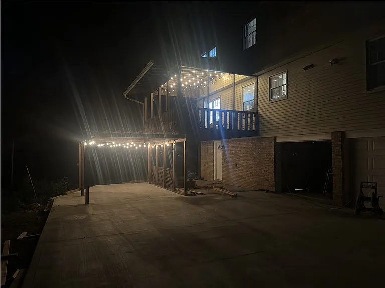 1376 Pheasant Cir — Photo 14