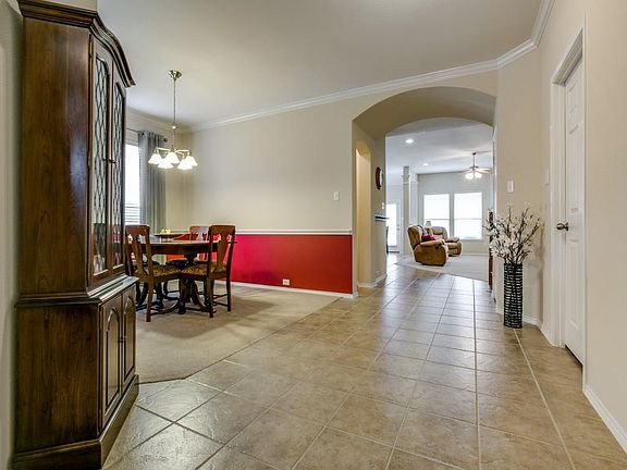 5th image of 3812 Hickory Bend Trl
