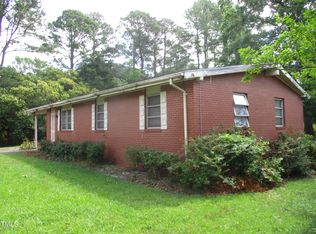 1432 Cross Link Rd, Raleigh, NC 27610