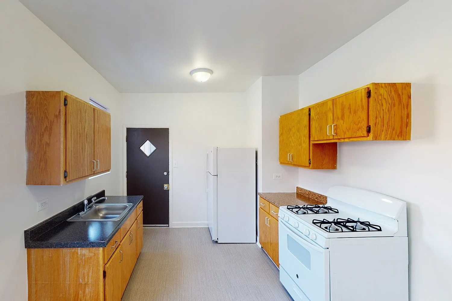 5415 S. Woodlawn Avenue — Photo 2