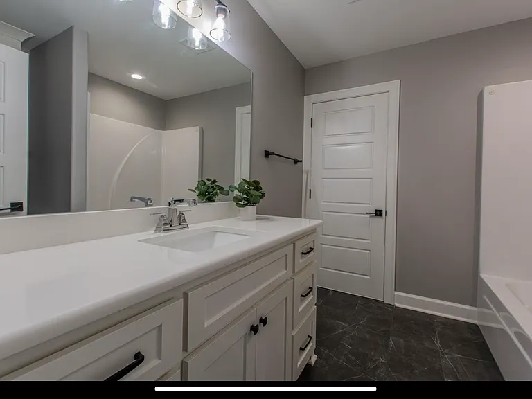 2940 Marble Cv — Photo 4