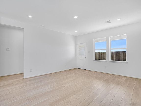 7th image of this home
