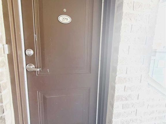 3rd image of 60 Parrotta Dr #279