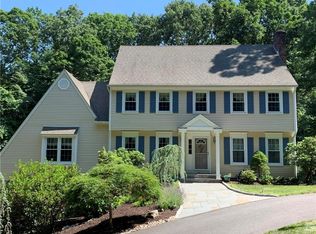 30 High Hill Cir, Madison, CT 06443