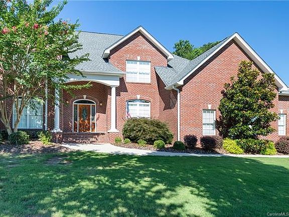 3rd image of 4706 Channing Park Way