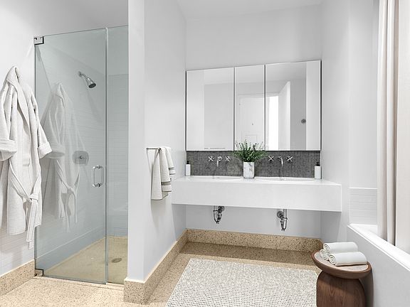5th image of 129 Lafayette St APT 8B