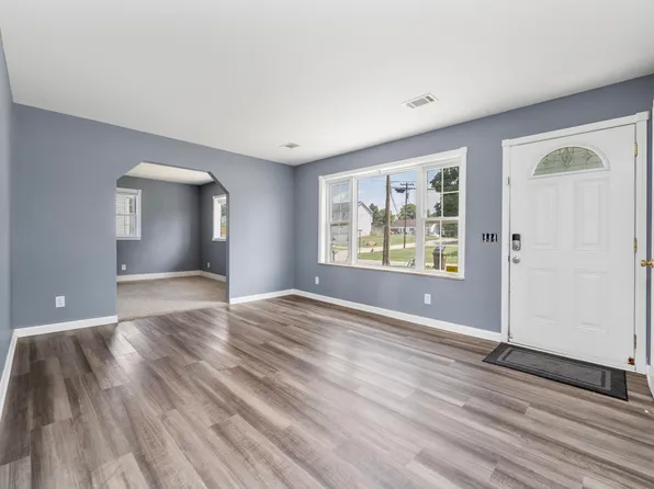 806 Knollwood Dr, Taylor Mill, KY 41015