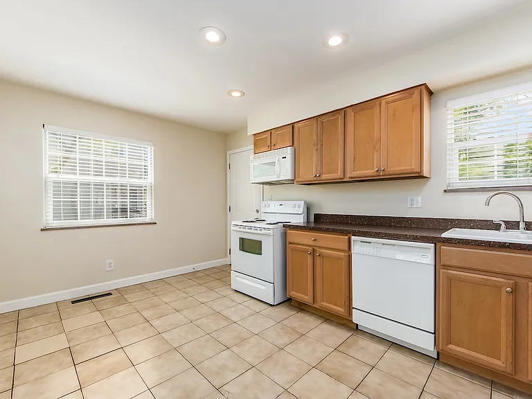 1443 N Star Rd — Photo 8