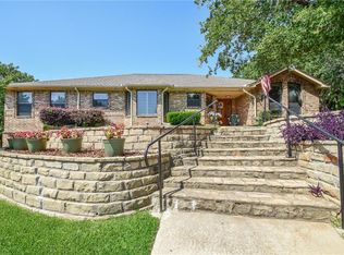 508 Lincoln Oaks Ct, Burleson, TX 76028