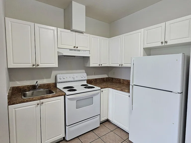 1801 Eglinton Ave W #307 — Photo 2