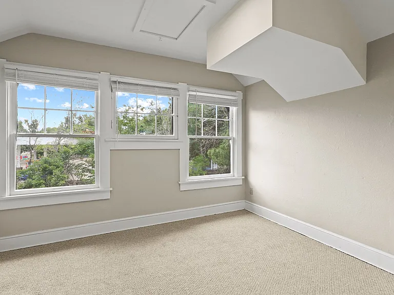 3004 Broadway St #1-3 — Photo 39
