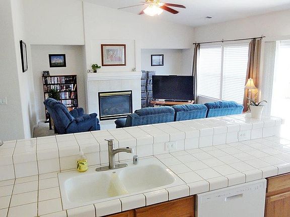 5th image of 1342 E Marion Russell Dr